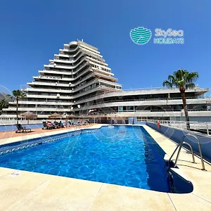 Skysea Puerto Marina , Benalmádena España